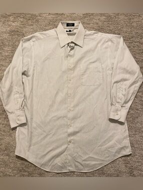 Axcess Long Sleeve Button Shirt White Pinstripe Men’s Size 16 1/2 (32-33) Cotton